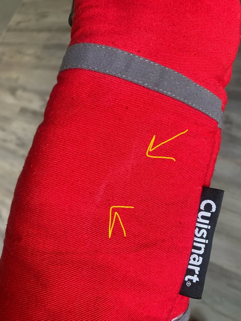 Cuisinart Red Oven Mitts with non slip silicone grips -pair
